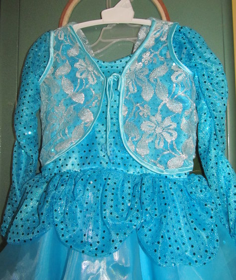 Dhummu_bdaydressmod_003_large