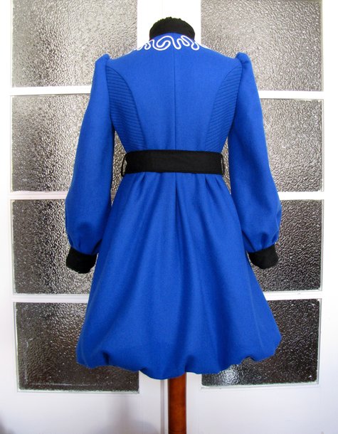 The_diva_coat_010_large