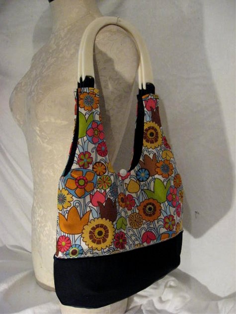 Lifesagardenbagwithwhitehandles_large