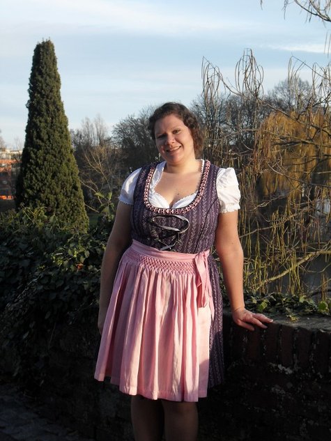 Purple Dirndl – Sewing Projects | BurdaStyle.com