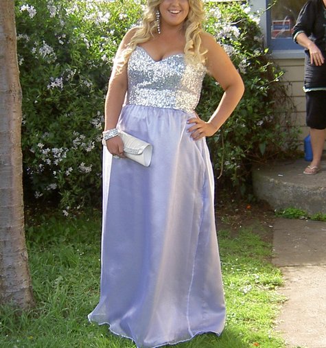 Maz_s_dresss_large