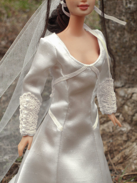 Barbbellawedding3_large