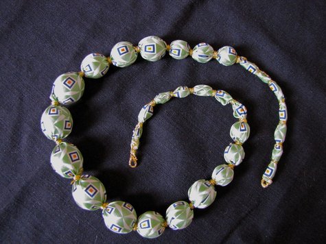 Tie-necklaces_08_large