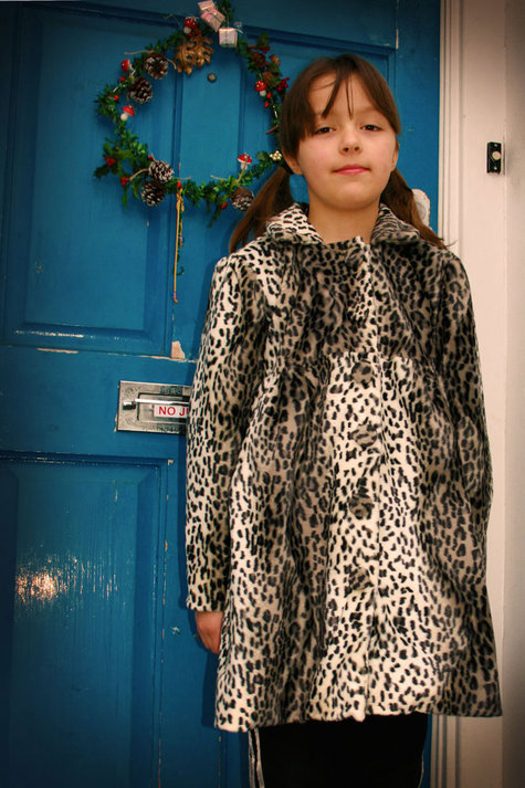 Snow_leopard_coat1_large