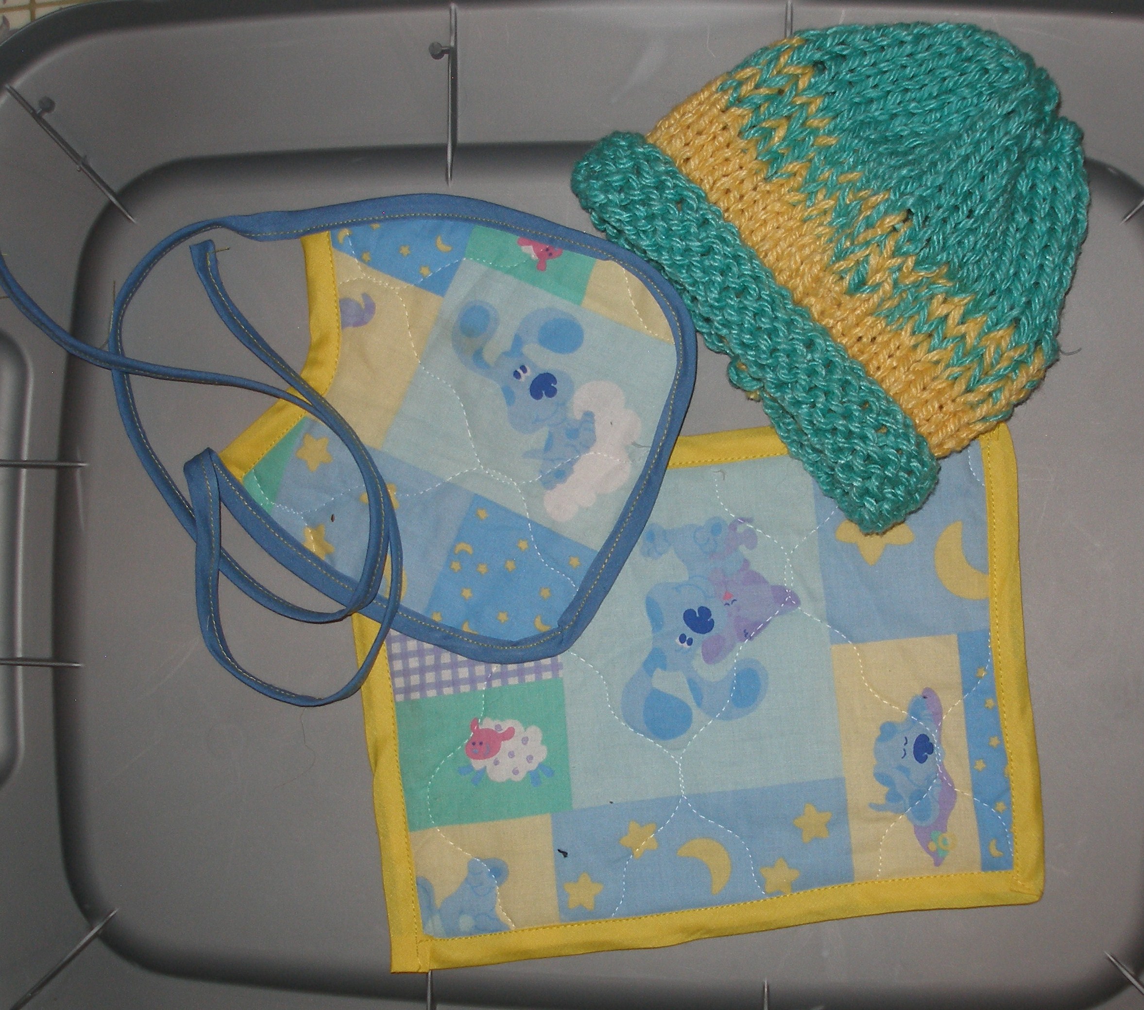 Blue's Clues baby set Sewing Projects