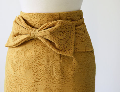 Bow_skirt1_large