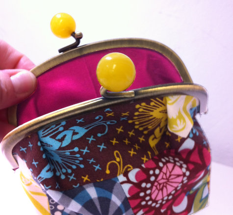 Japanesecoinpurse3_large