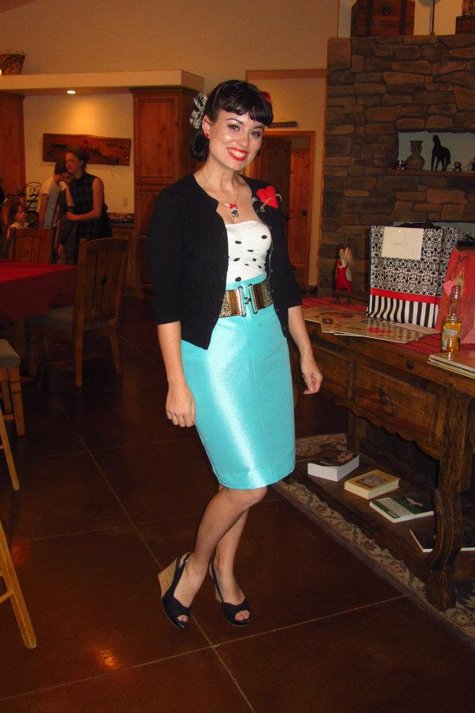 rockabilly pencil skirt outfit