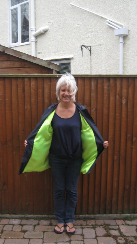 Regenjacke_1_large