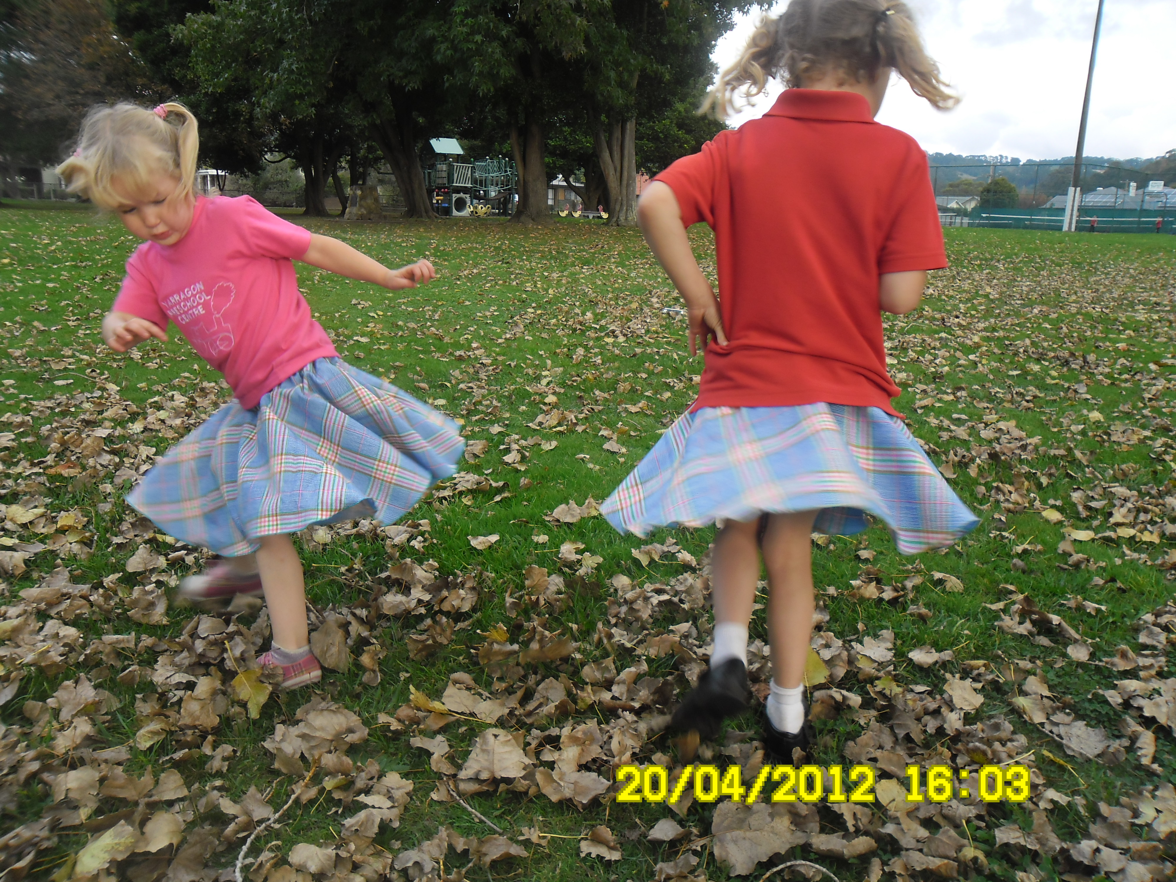 CIRCLE SKIRTS FOR MY LITTLE GIRLS Sewing Projects