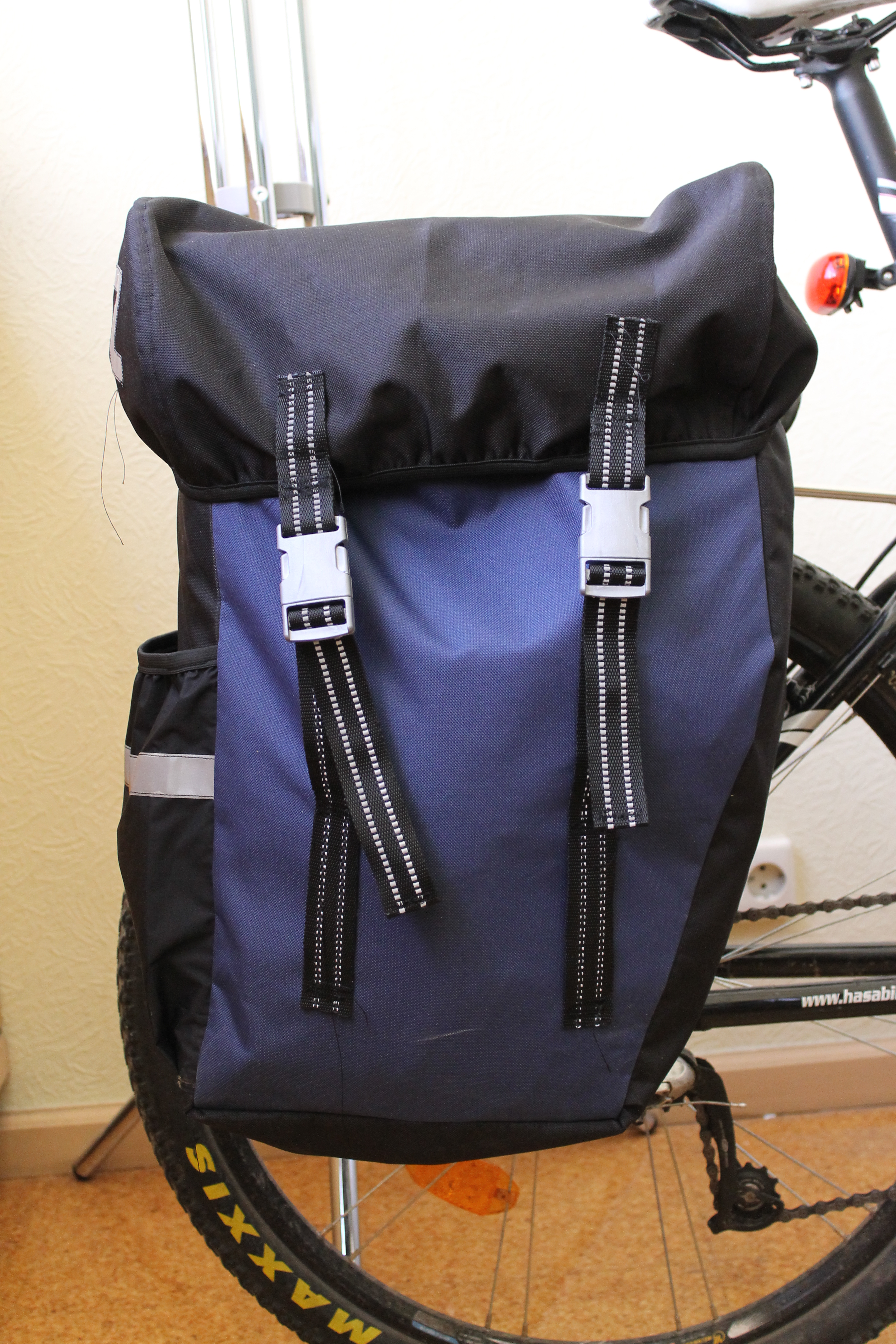 ZZ bike panniers. Sewing Projects