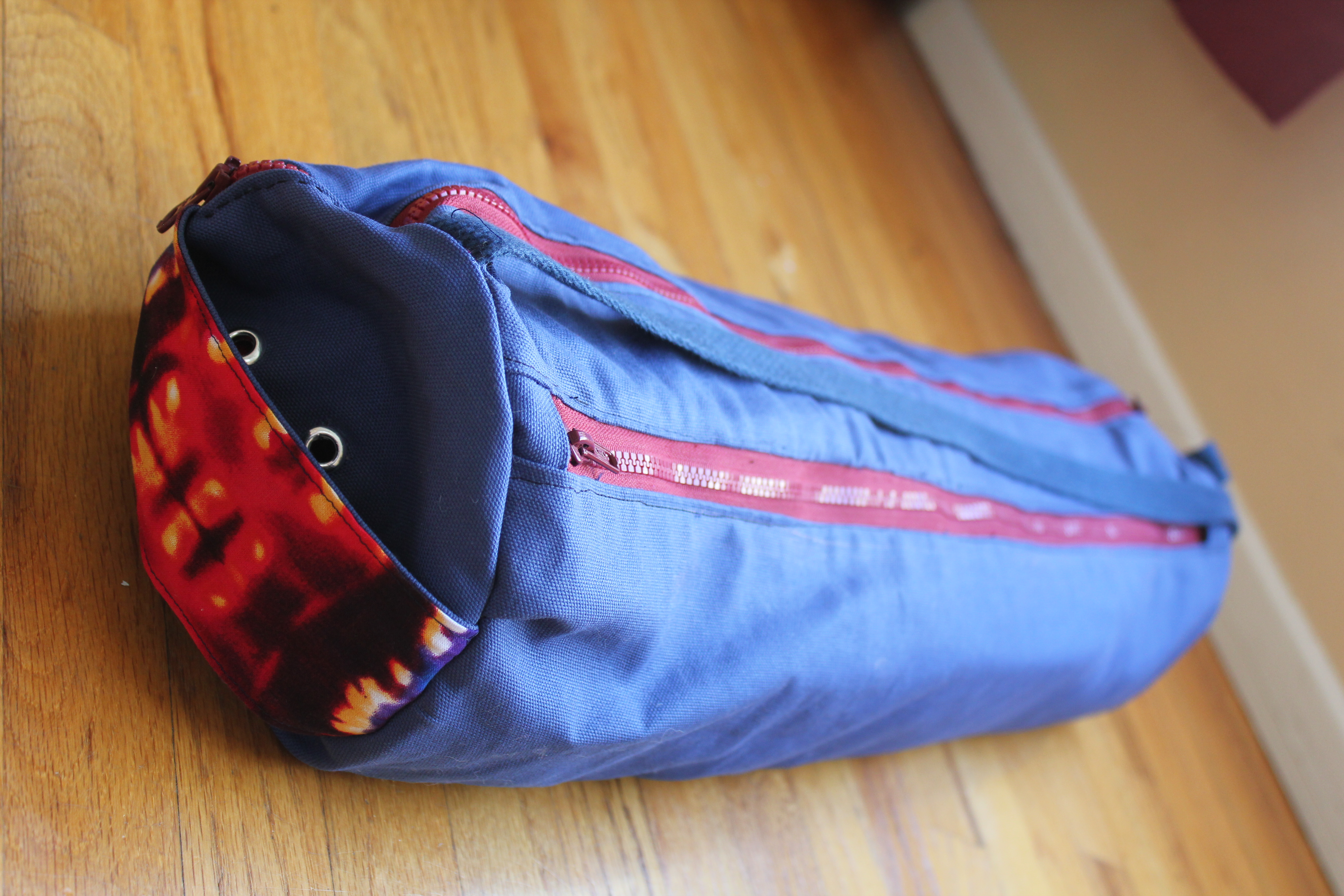 Zippered Yoga Mat Bag – Sewing Projects | BurdaStyle.com