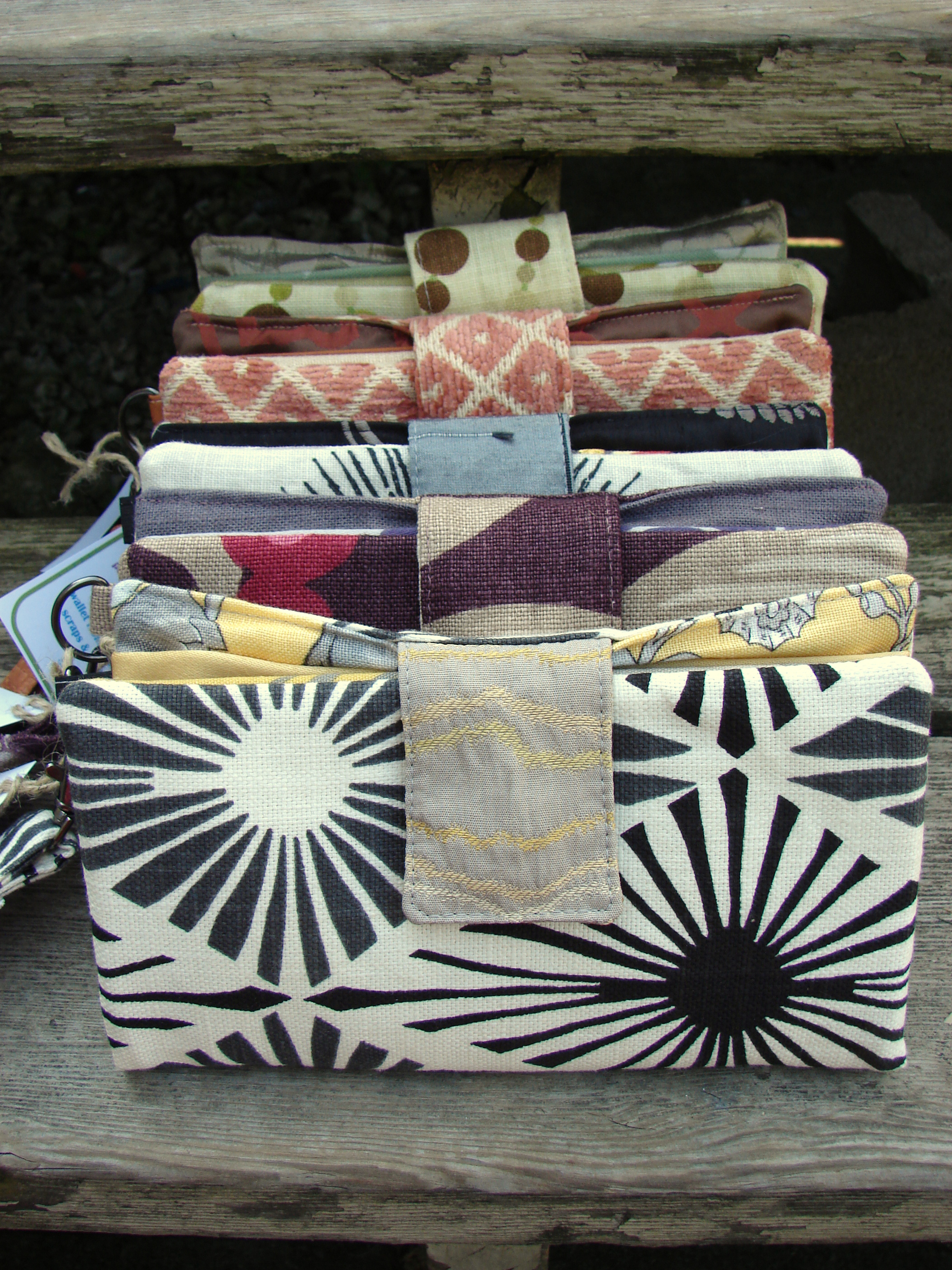 Clutch/Wallet from Upholstery Swatches – Sewing Projects | BurdaStyle.com