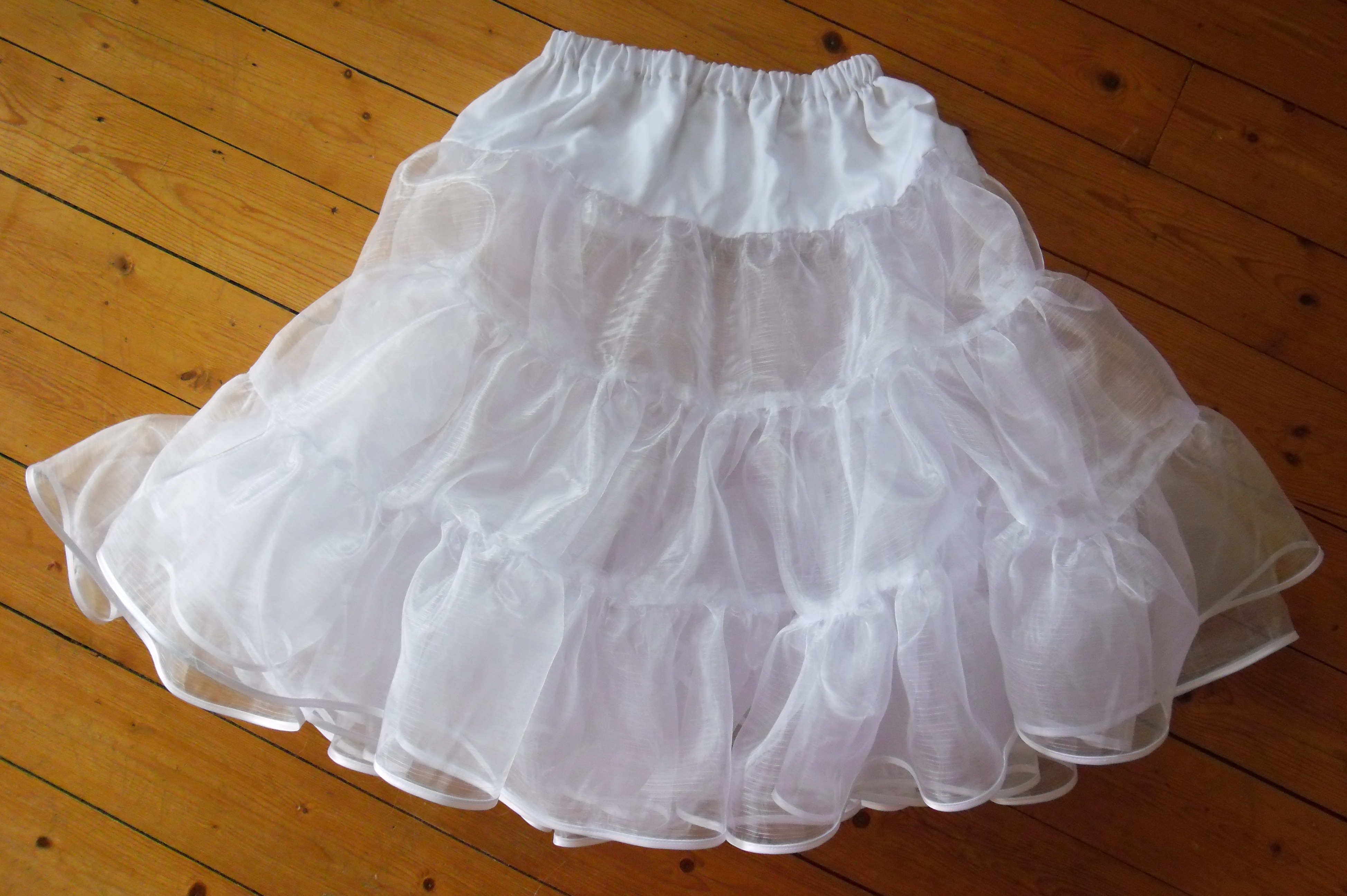 My best friend's wedding part 2: The petticoat. – Sewing Projects