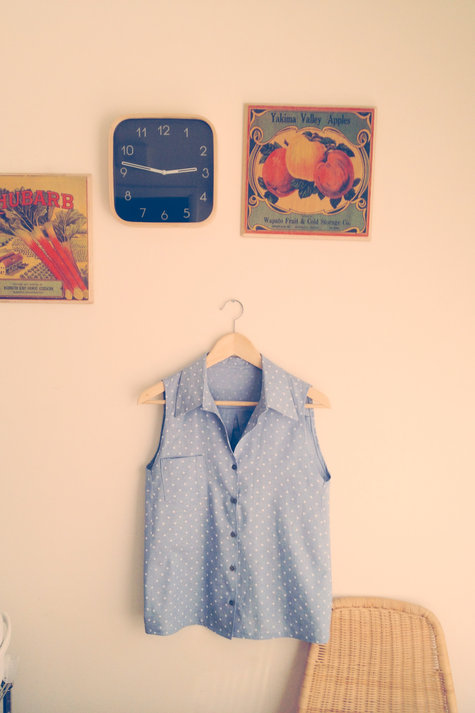Polka_dot_chambray_top_large