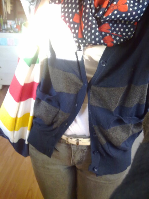 09102012275_large