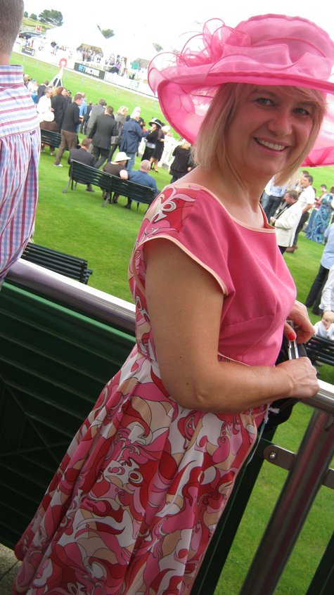 Gy_racecourse_2_large