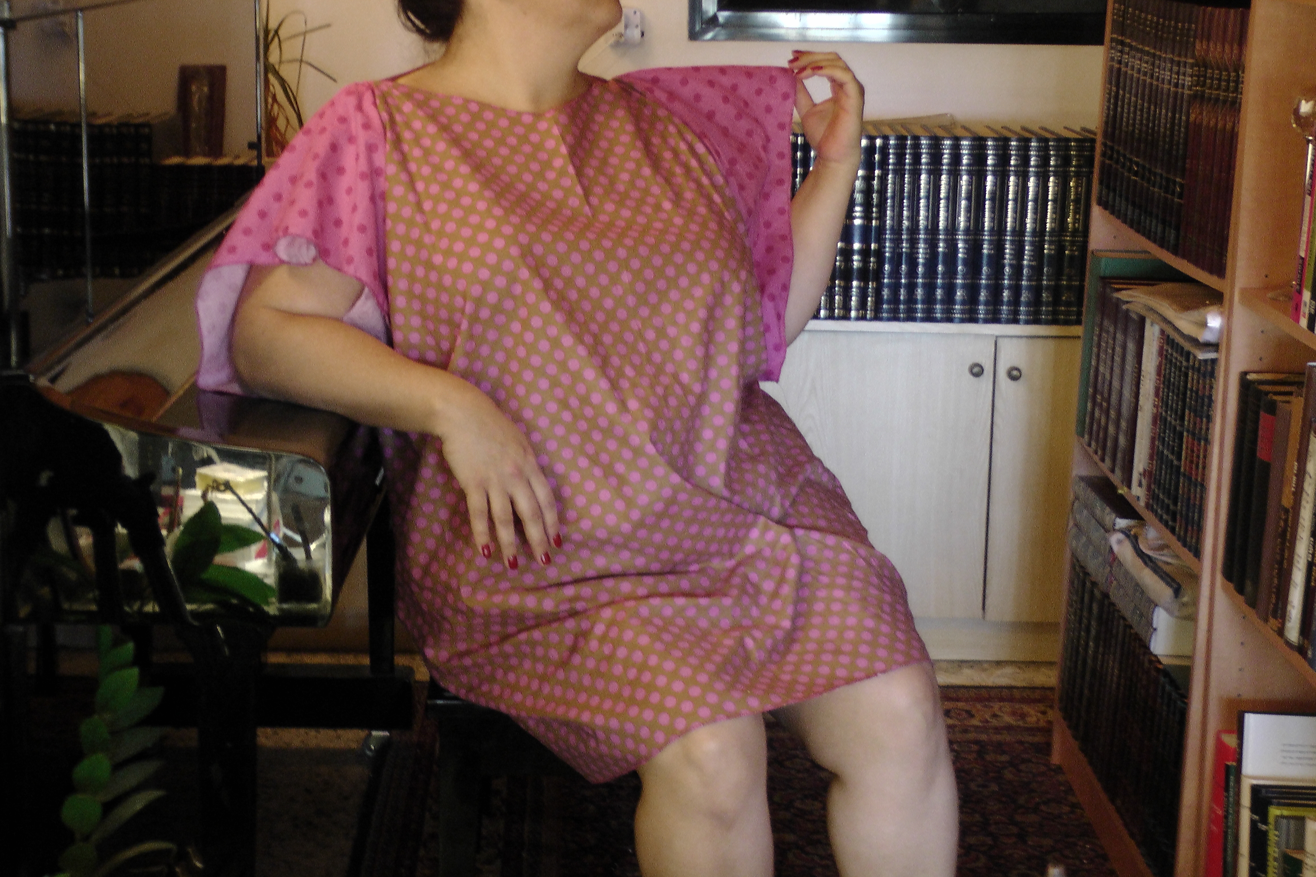 giving birth gown