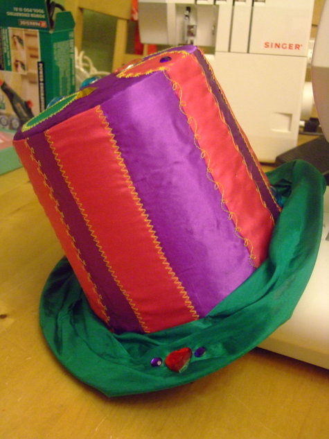 2012_1015oct2012hat0013_large