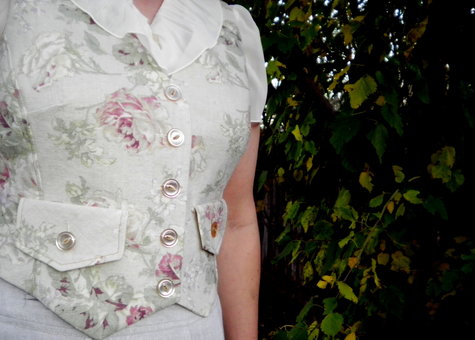Rose_vest_1_large
