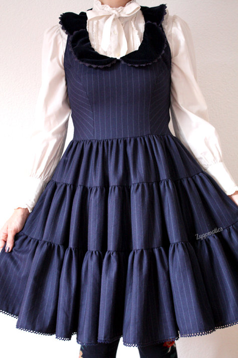 Bluedress1_large