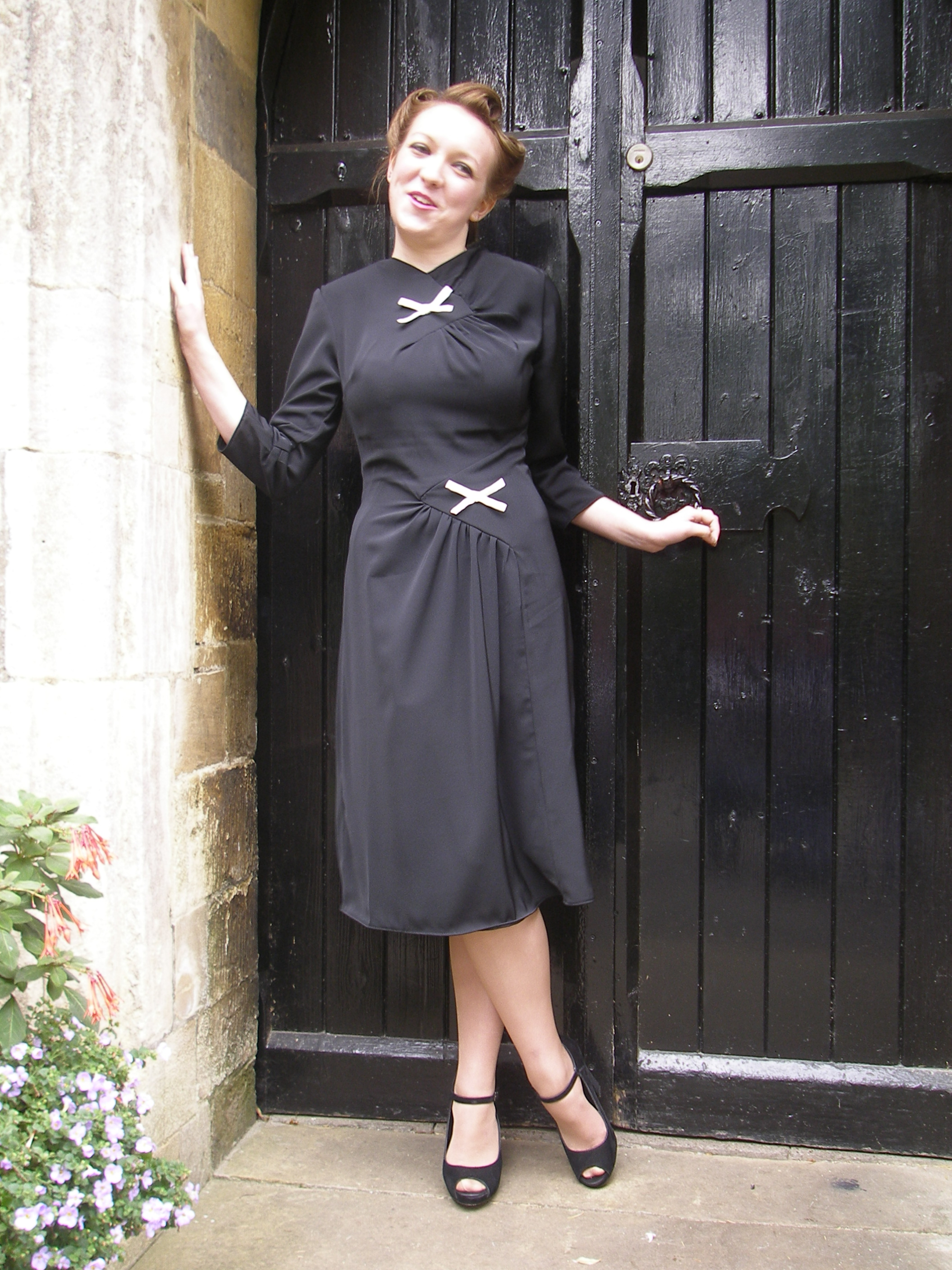 black 1940's – Sewing Projects | BurdaStyle.com