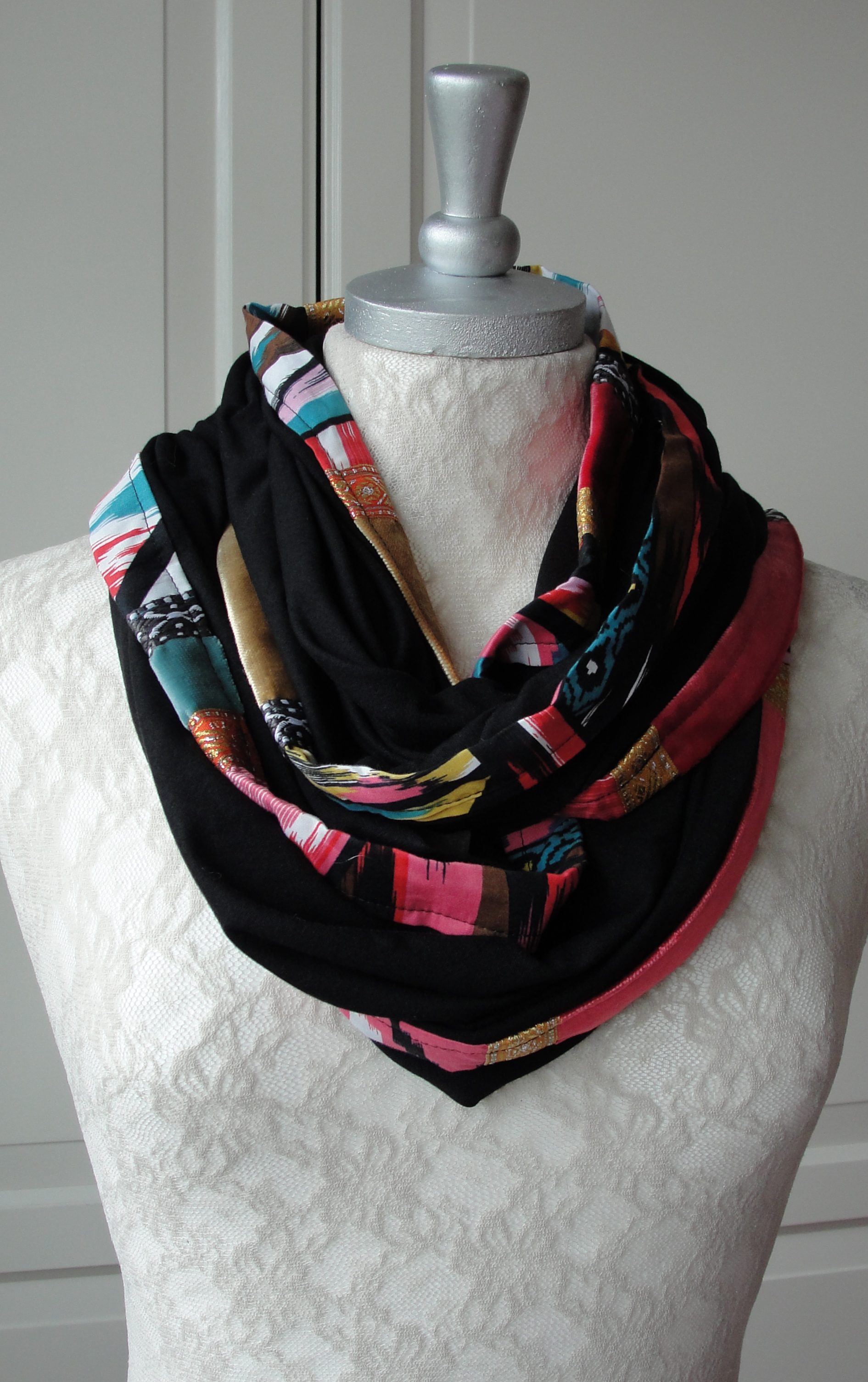 EDGED SNOOD SCARVES AW12 – Sewing Projects | BurdaStyle.com