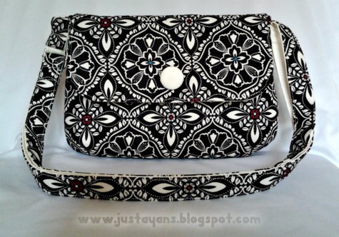 Sling_bag_in_barcelona_copy_large