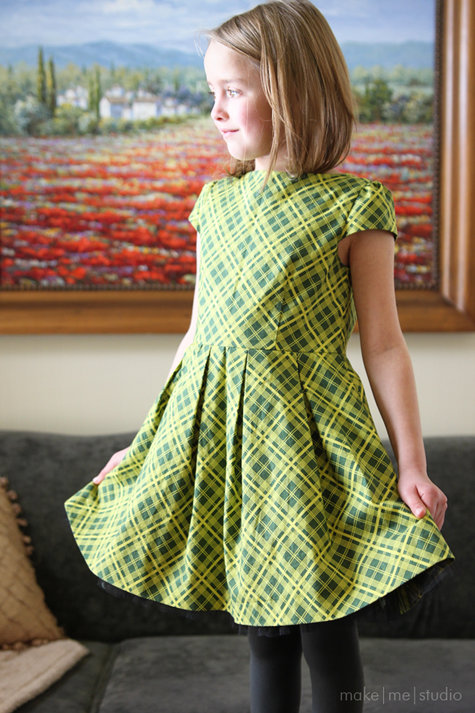Burda09-12-152_dressfront_large