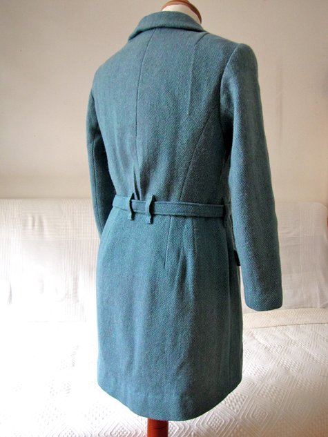 Amadeus_coat_16_large