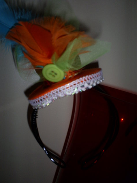Orange_mini_top_hat_1_large