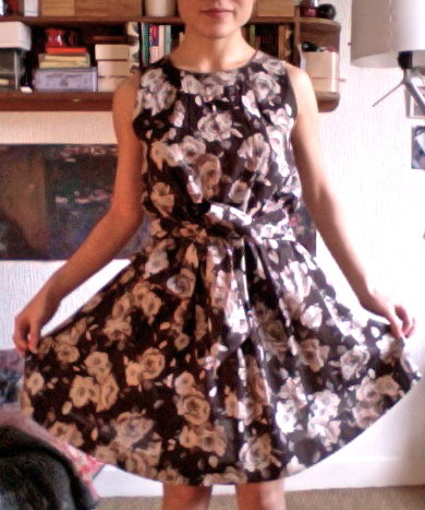 Grey_florals_f_large