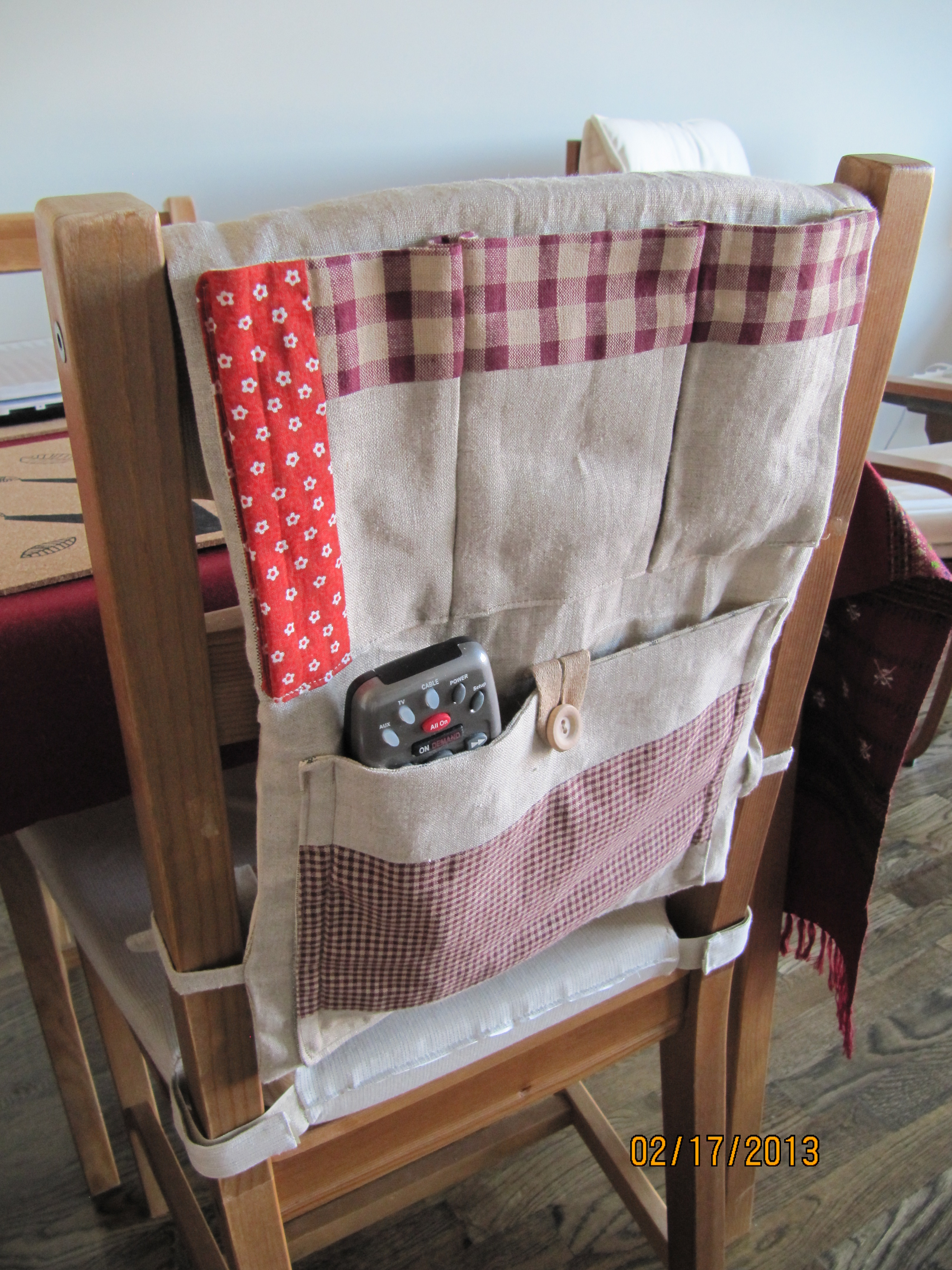 Linen remote control holder Sewing Projects