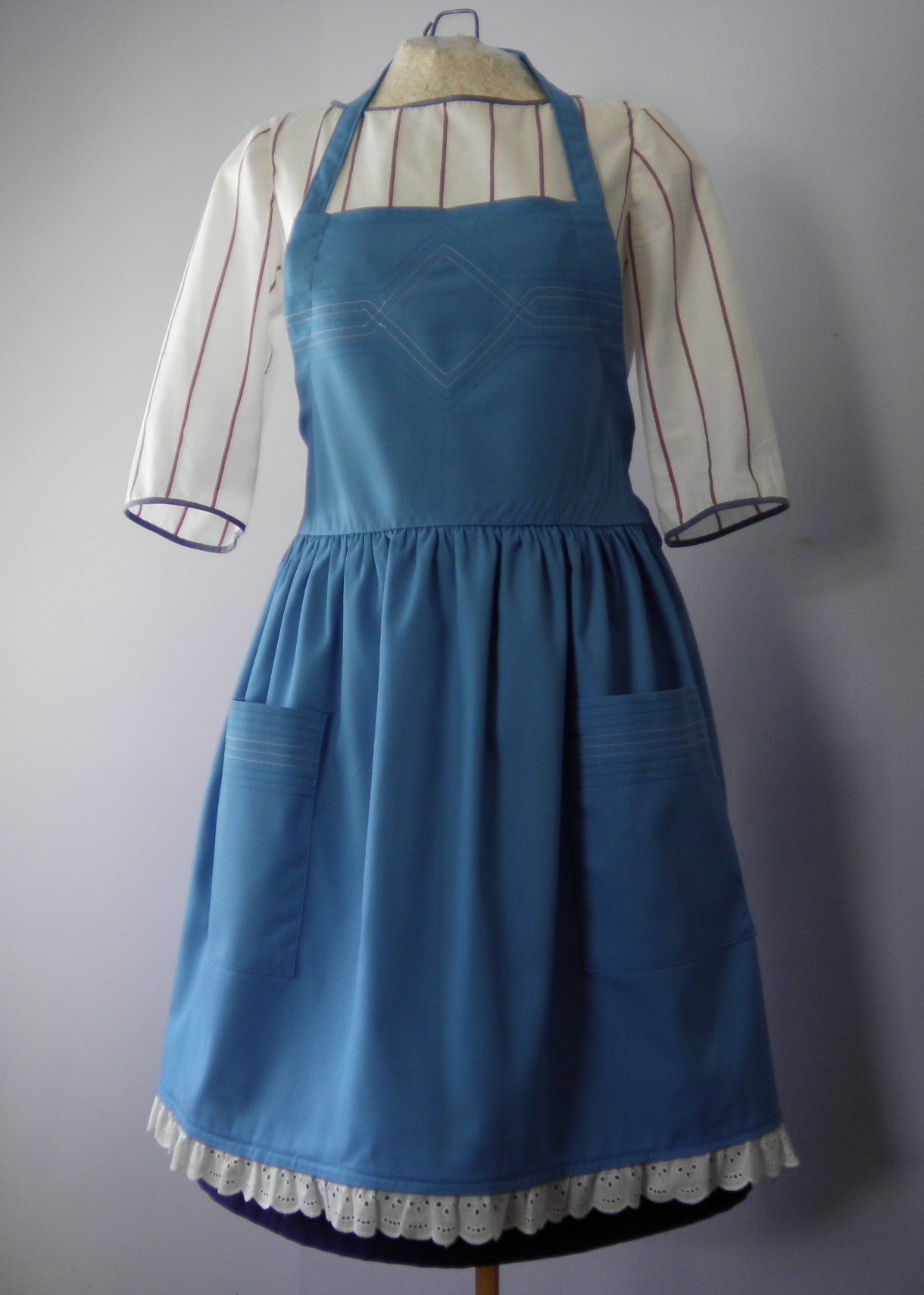 Top Stitched Apron – Sewing Projects | BurdaStyle.com