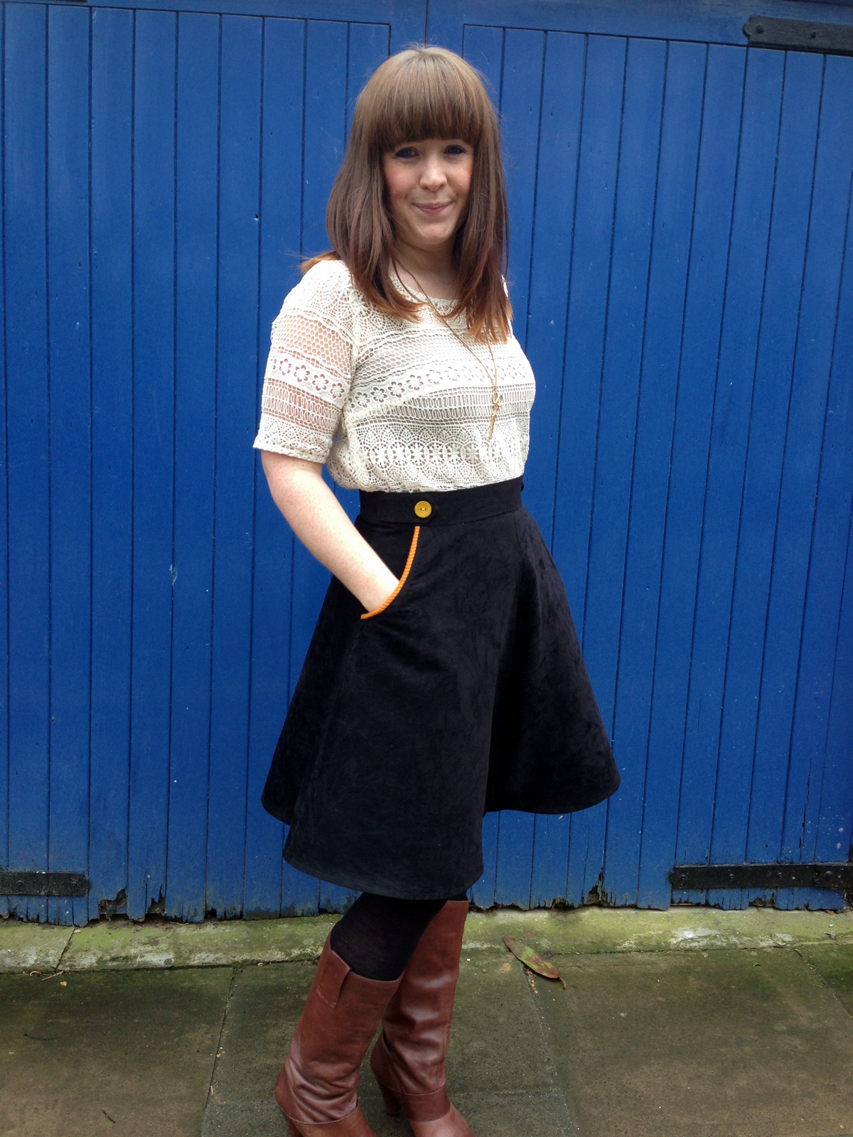 Sewaholic Hollyburn skirt in black suedette – Sewing Projects ...