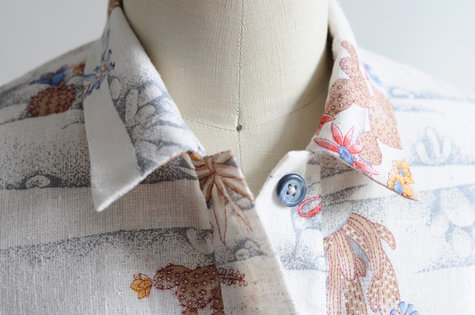 Handmade_blouse_collar_-_blue_armadillo_large