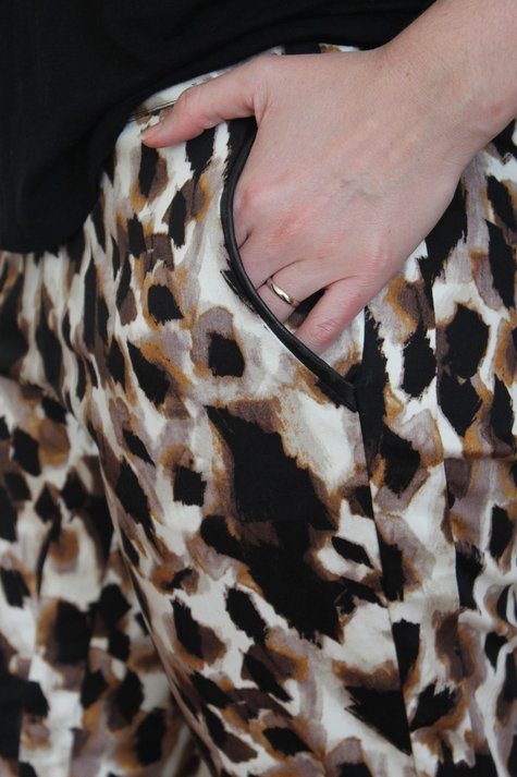 Print-pants-pocketdetail_large