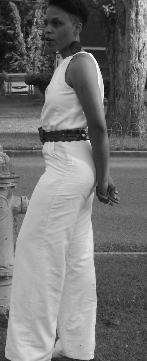 Side_profile_bw_large