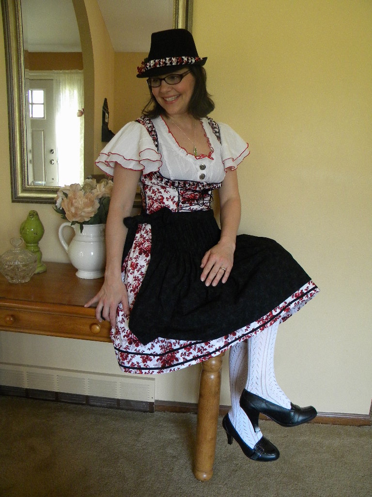 german dirndl oktoberfest rose whisper bring burdastyle done sewing dance dscn5139