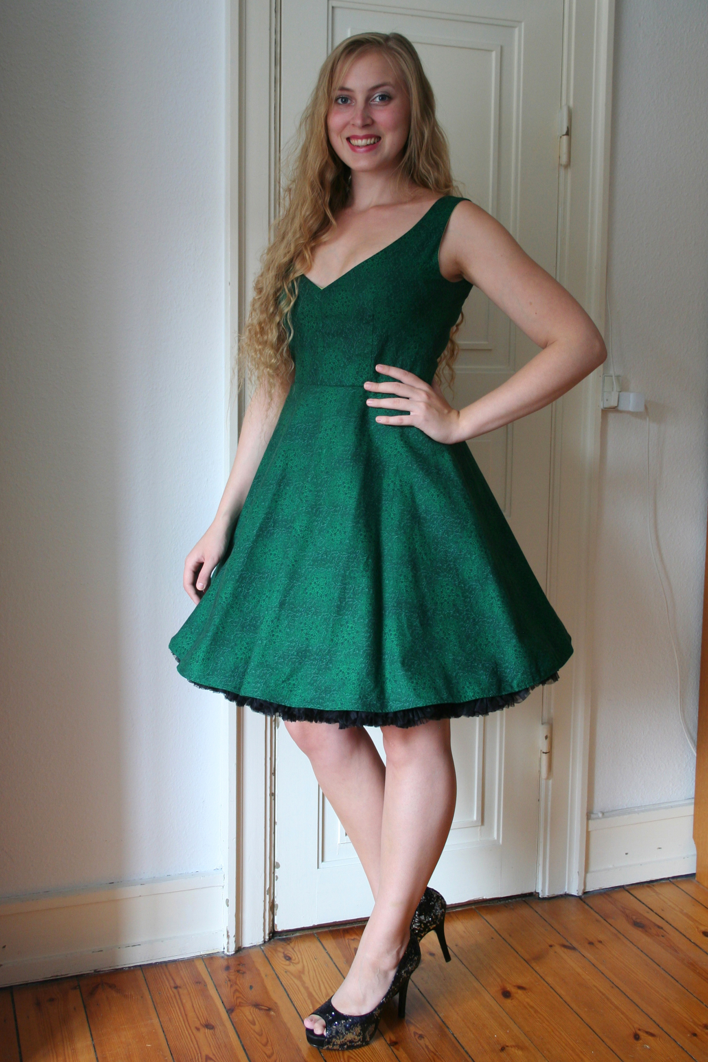 Tiny Green Branches Dress – Sewing Projects | BurdaStyle.com