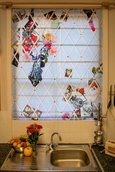 Christian_lacroix_blinds_closed_large