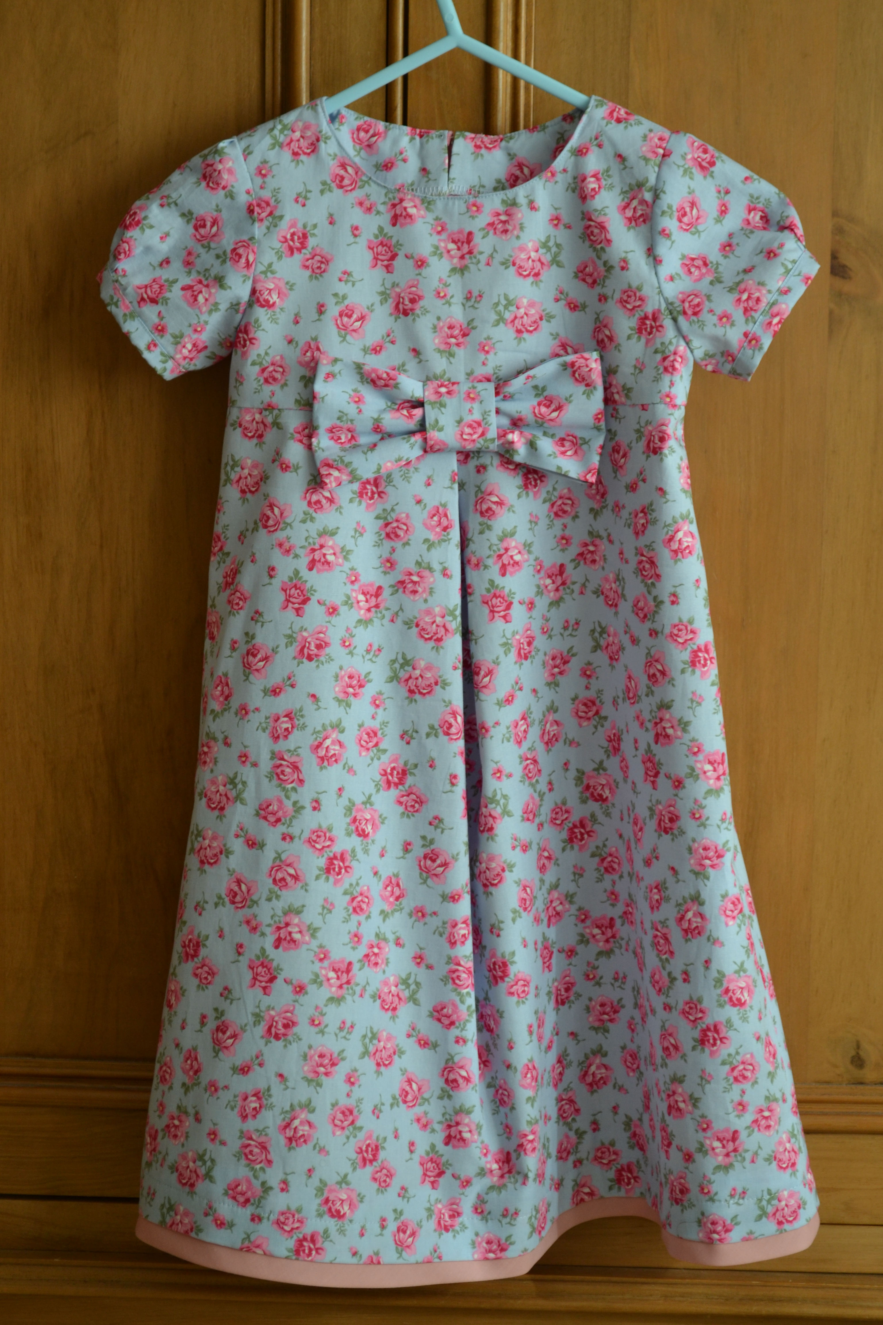 Girls dress age 5 years – Sewing Projects | BurdaStyle.com