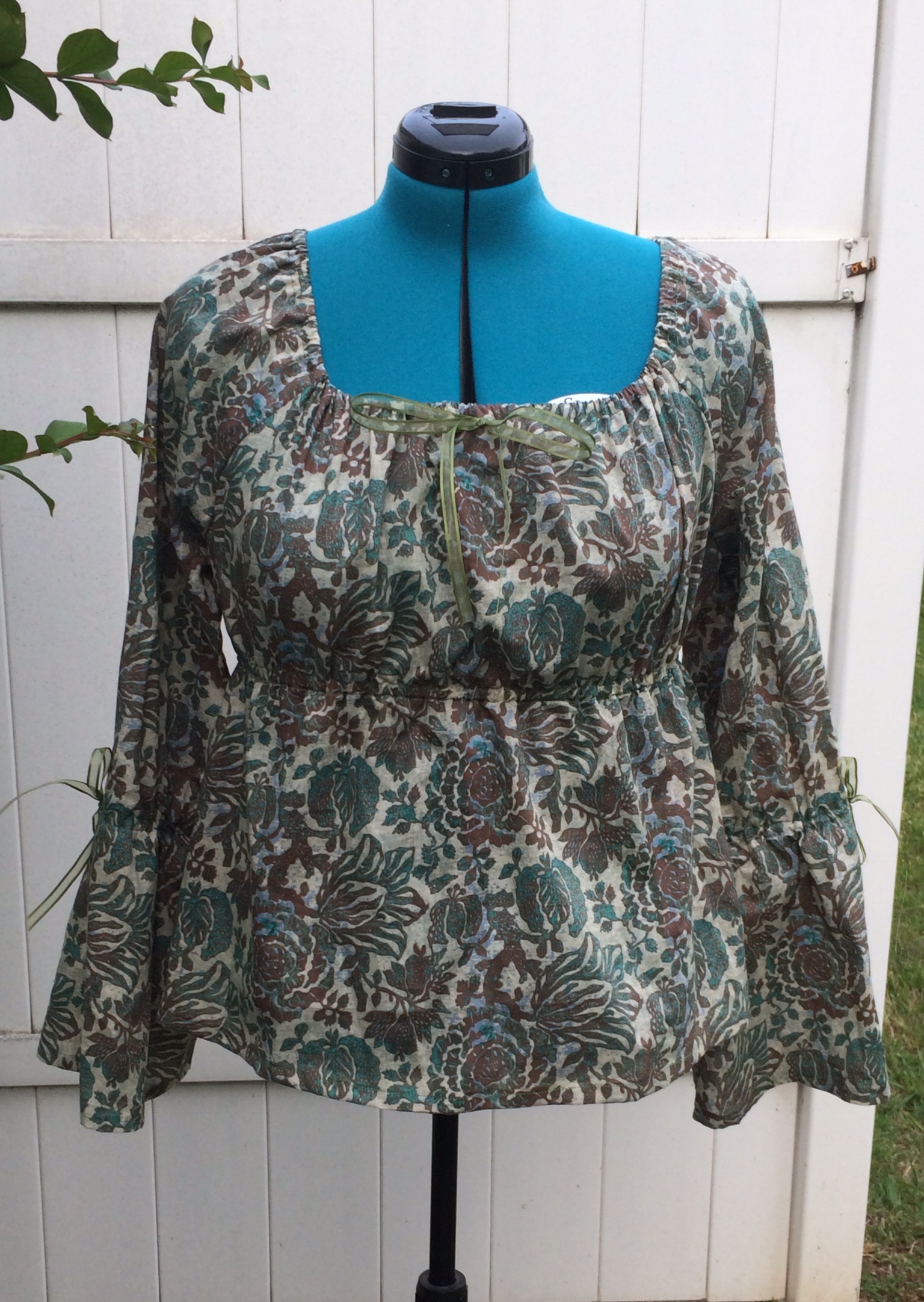Cotton Voile Peasant Blouse – Sewing Projects | BurdaStyle.com