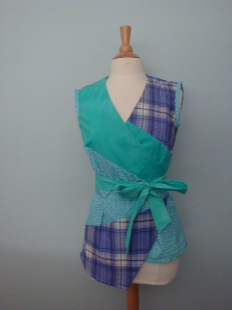 Vivv_meets_suburban_seamstress_005_large