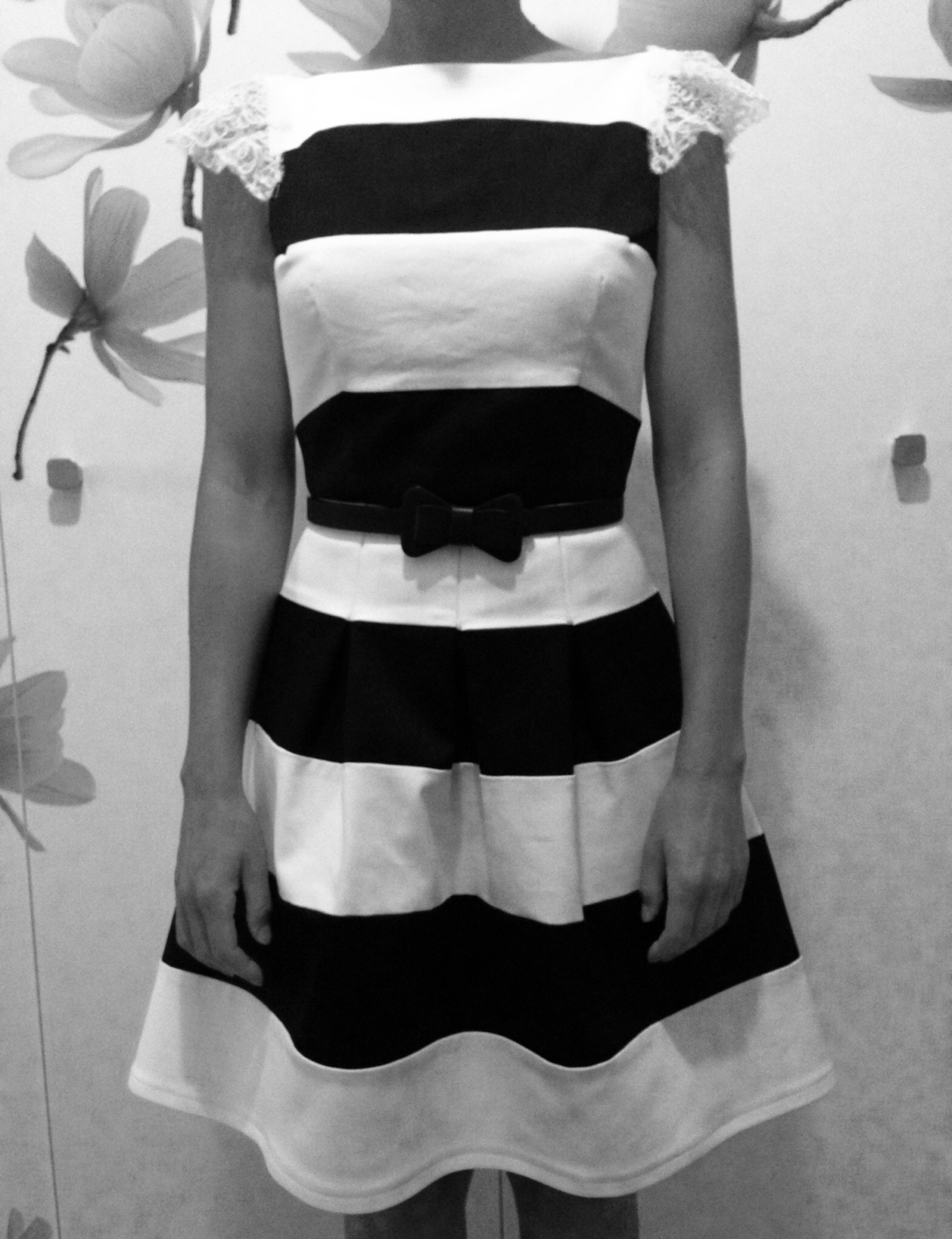 Open back dress black and white Sewing Projects