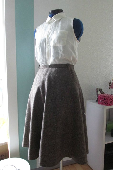 Tweed_hollyburn_8_large