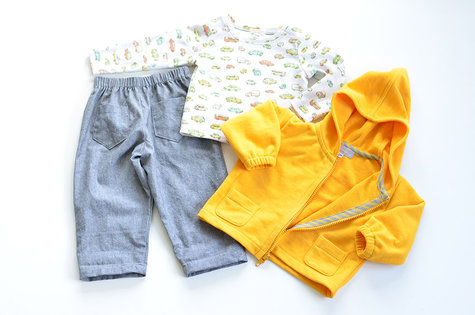 Auggies_outfit_1_large