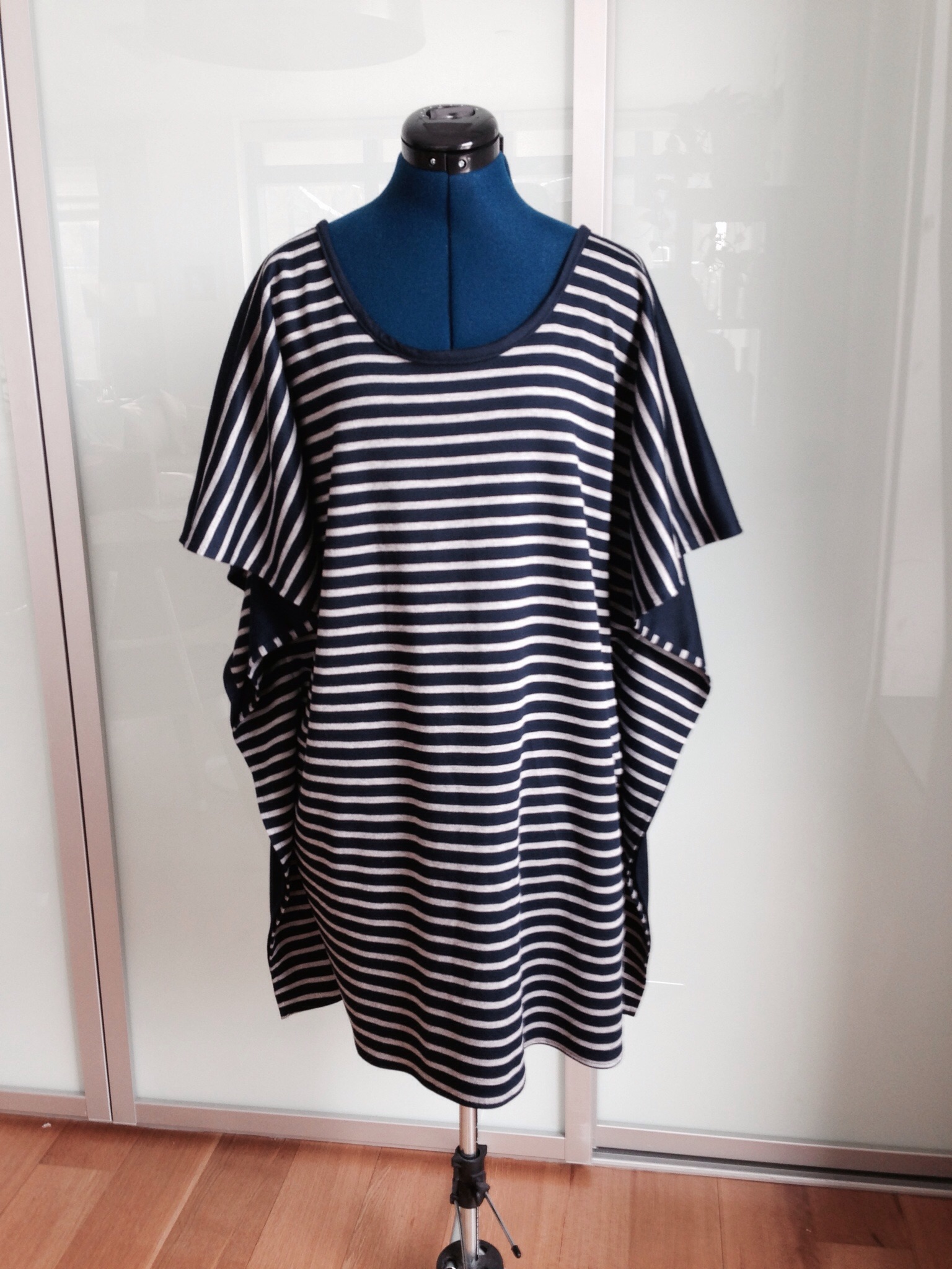 Reversible Manta Ray Dress – Sewing Projects | BurdaStyle.com
