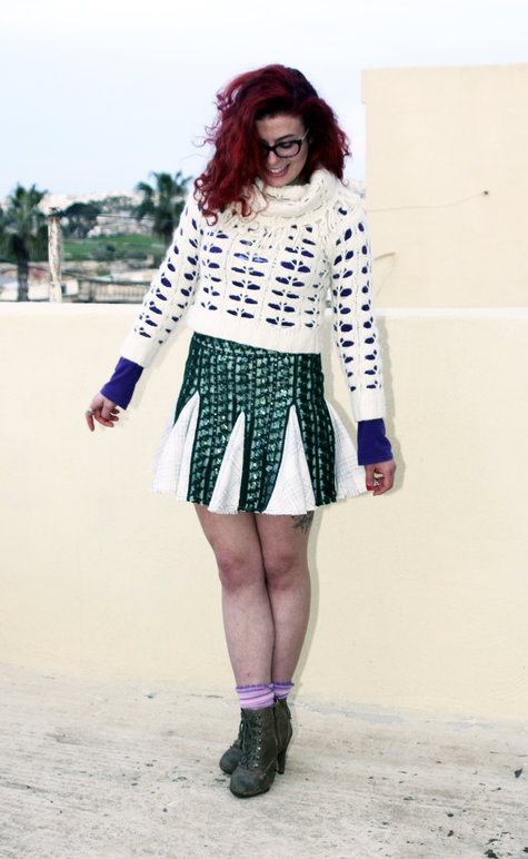 Lace_skirt_large