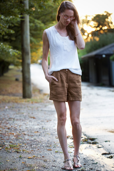Iii_6389_-_petite_josette_brown_shorts_-_by_brice_ferre_studio_-_vancouver_portrait_commercial_editorial_advertising_and_trail_running_photographer_1__large